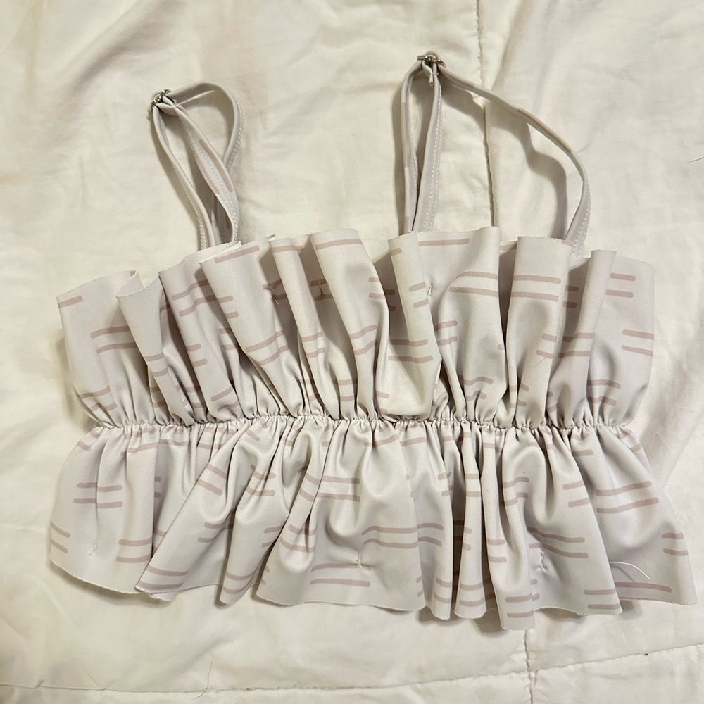 Kortni Jeane 6/7 Taupe Dashes Oversized Ruffle Top